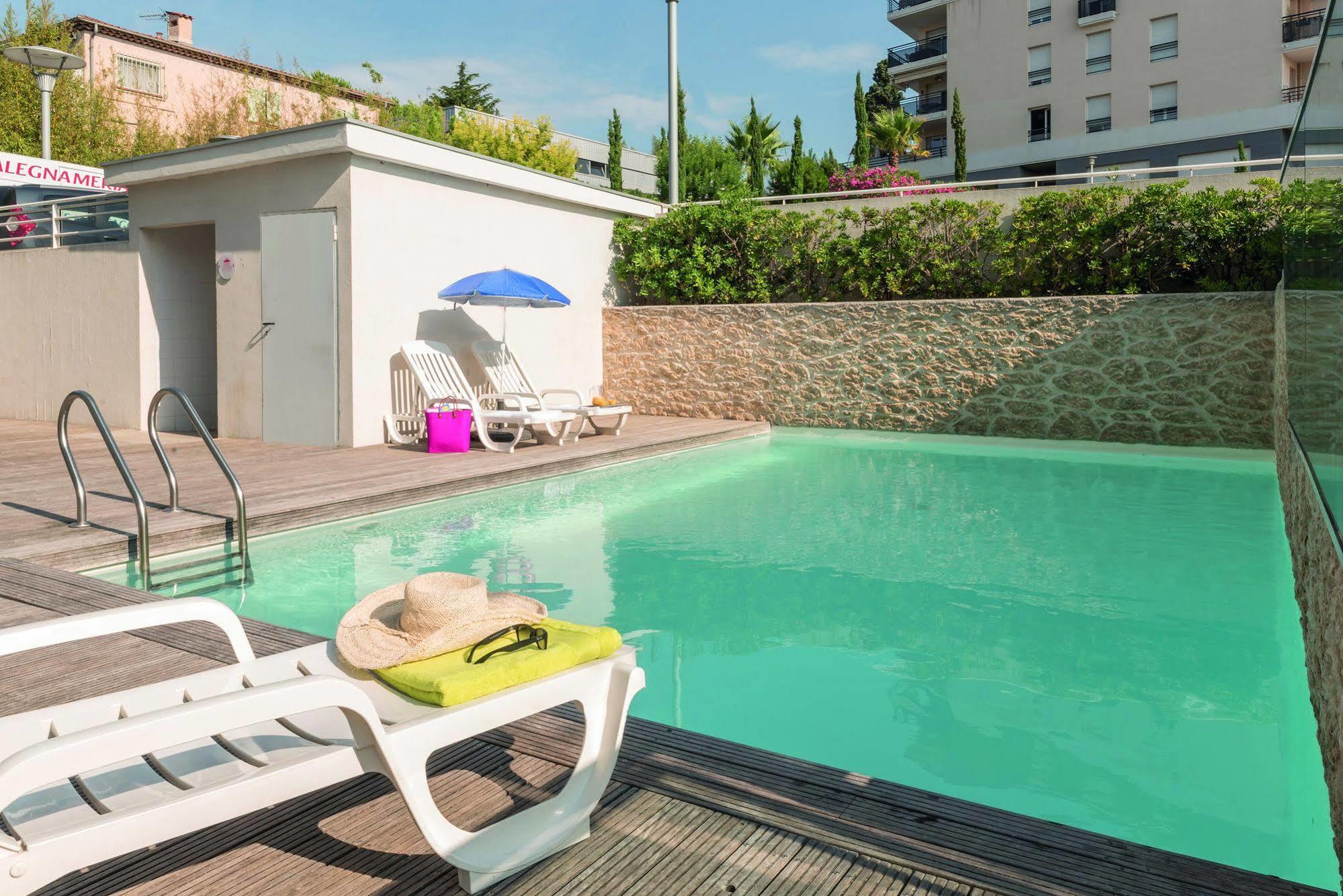 Appart'City Classic Antibes Esterno foto